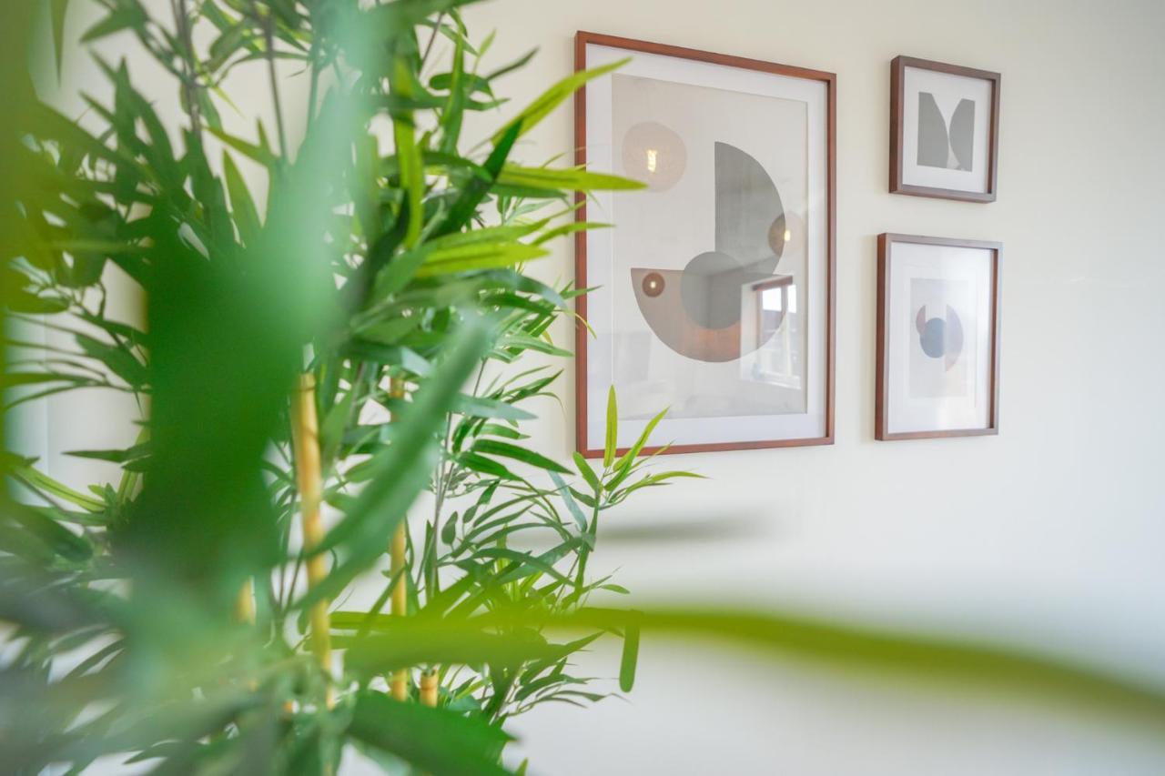 Stylish Apartment With Private Parking Cardiff Exteriér fotografie