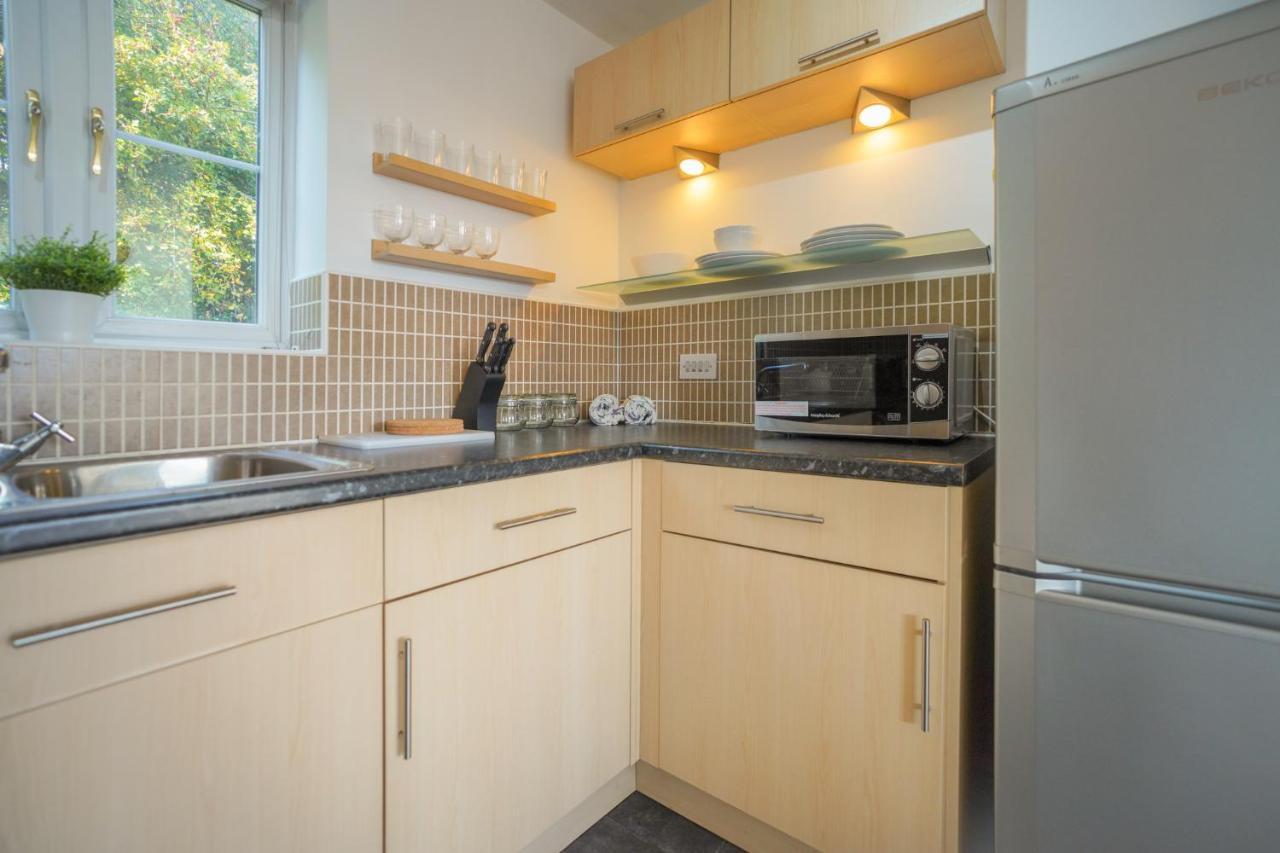 Stylish Apartment With Private Parking Cardiff Exteriér fotografie