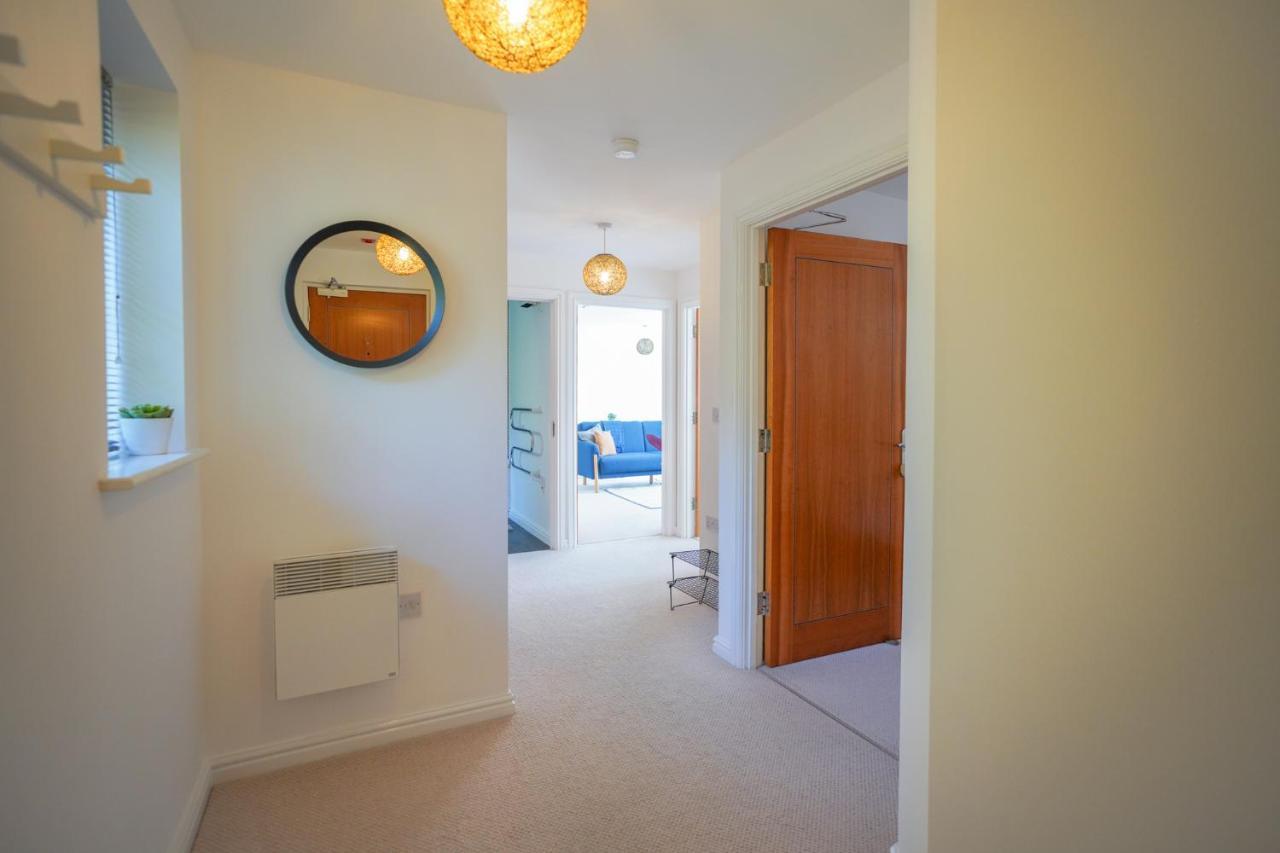 Stylish Apartment With Private Parking Cardiff Exteriér fotografie