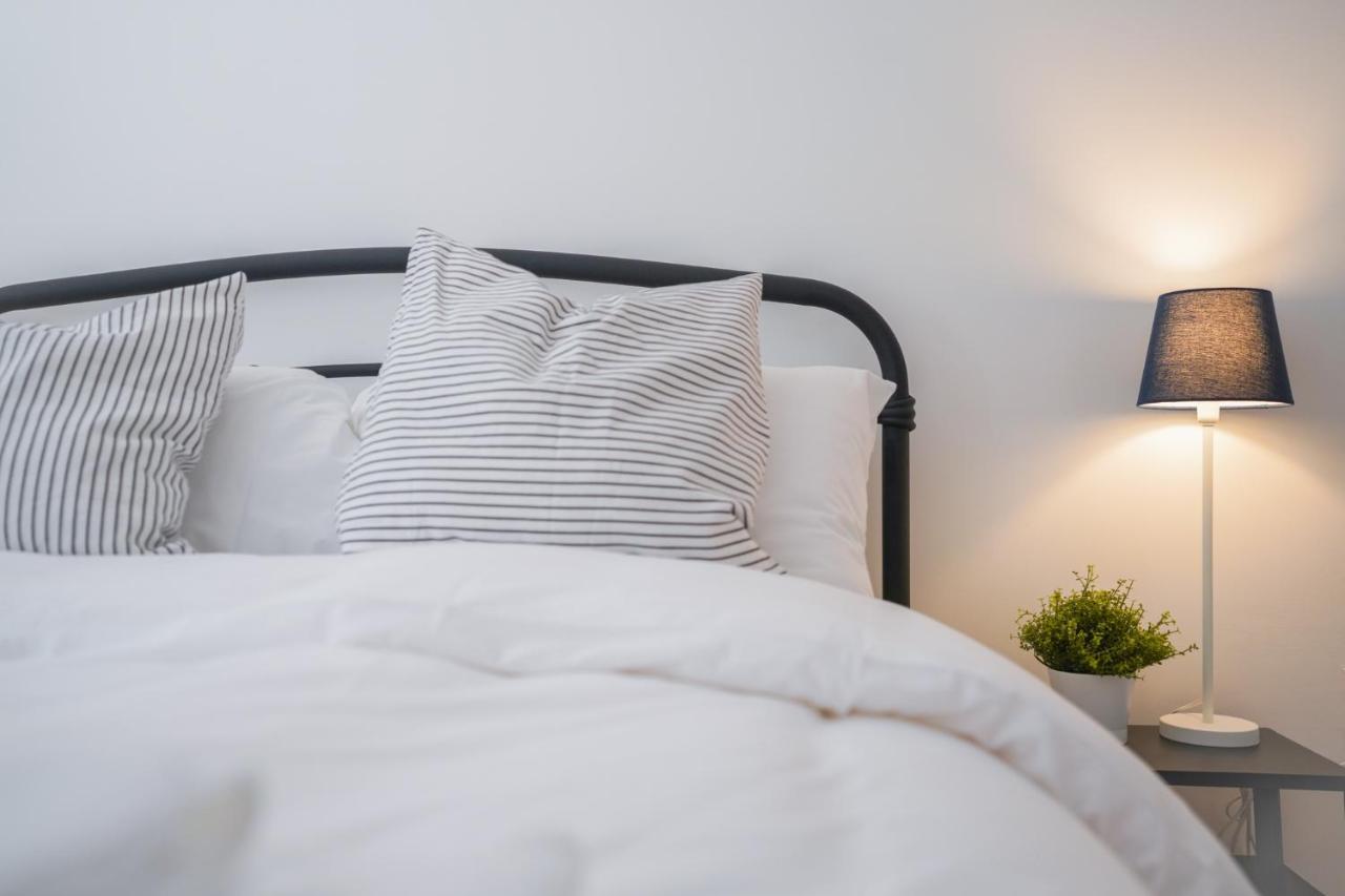 Stylish Apartment With Private Parking Cardiff Exteriér fotografie