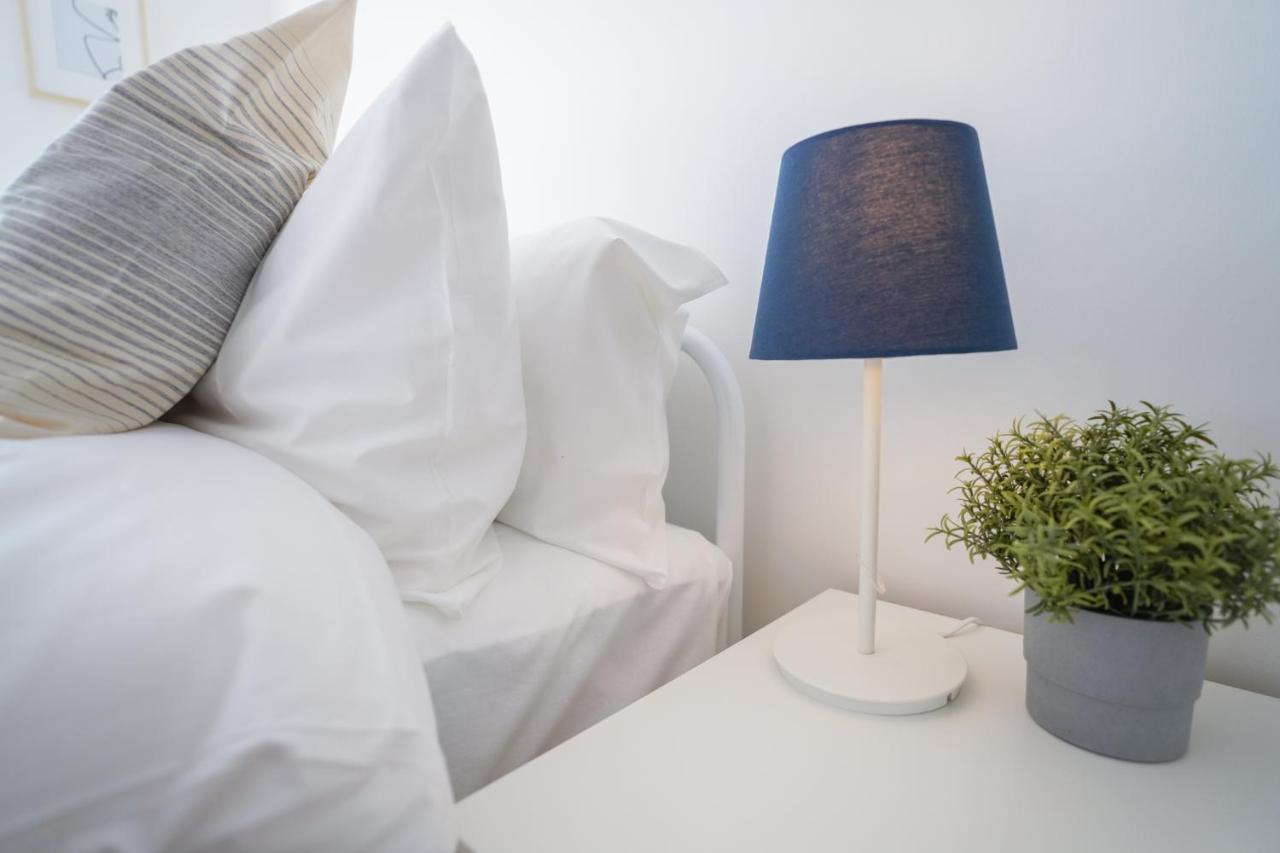 Stylish Apartment With Private Parking Cardiff Exteriér fotografie